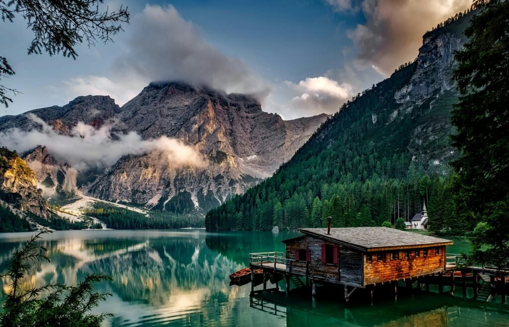 italy-mountains-dawn-daybreak-147411-147411 incredible health benefits